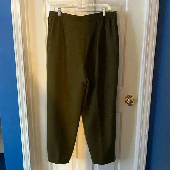 Olive Green 18 W Trousers with zipper button on the side with back elastic waist - Picture 2 of 8